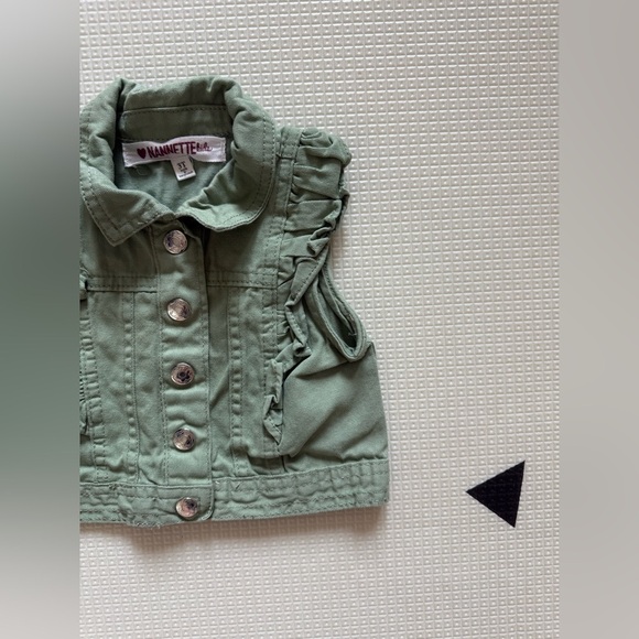 Nanette Kids|Baby girl,toddler olive green canvas vest with ruffles & buttons•3t - Picture 1 of 4